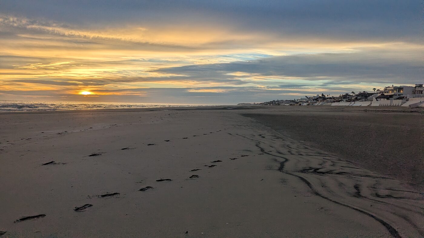 Sunset over the beach in Puerto Peñasco, Mexico